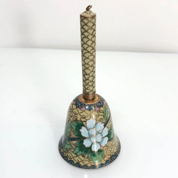 Vintage Small Floral Motif Cloisonne Bell - Picture 10 of 10